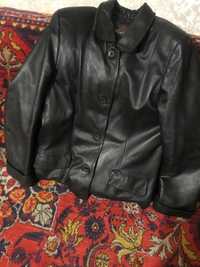 Шкіряний жіночий піджак,розмір 44-46