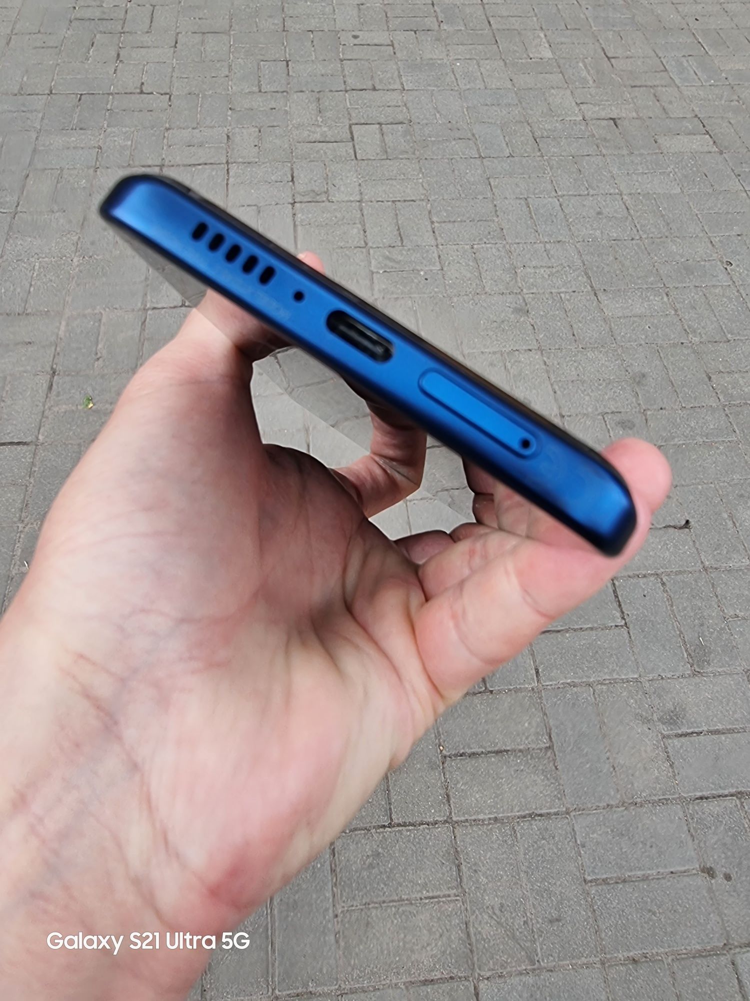 Motorola edge 2021 144гц 6/256 1 сім стан дуже чудовий