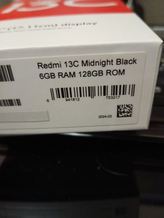 Xiaomi 13 C 6 GB RAM 128 GS Rom (Semi novo)