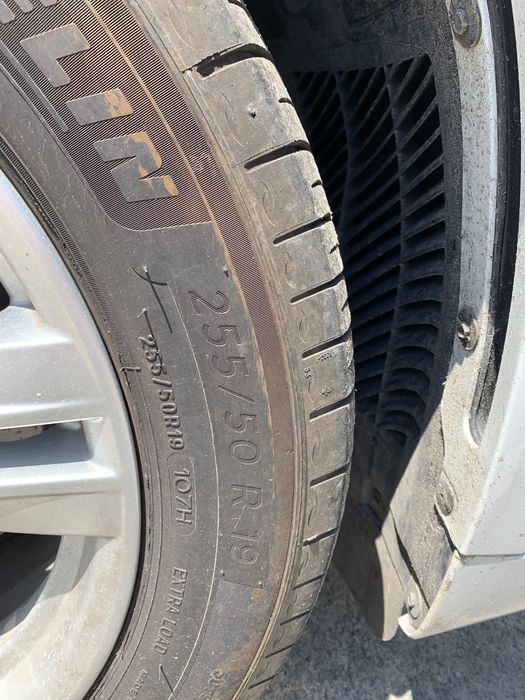 Бмв ф15 р19 Америка шины  торг