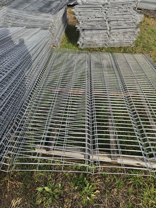 Krata zgrzewana pod wylewki ogrodzenie panele ogrodzeniowe 2 gatunek