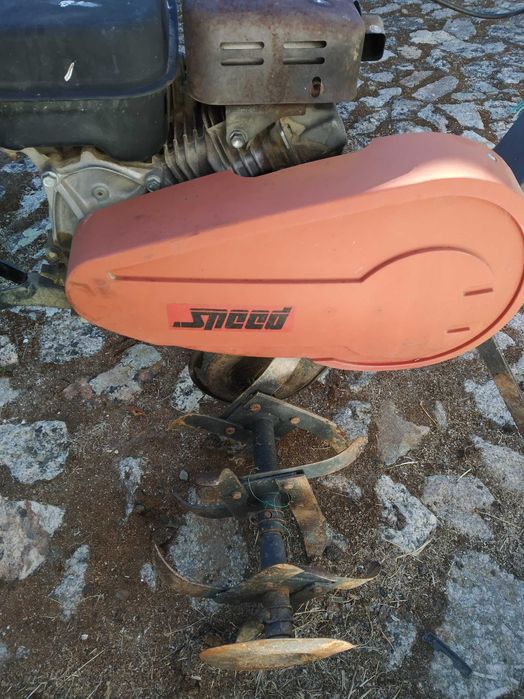 Vendo motocultivador subaru