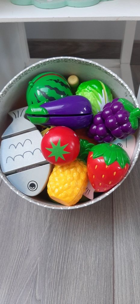Kuchnia drewniana dla dzieci z akcesoriami