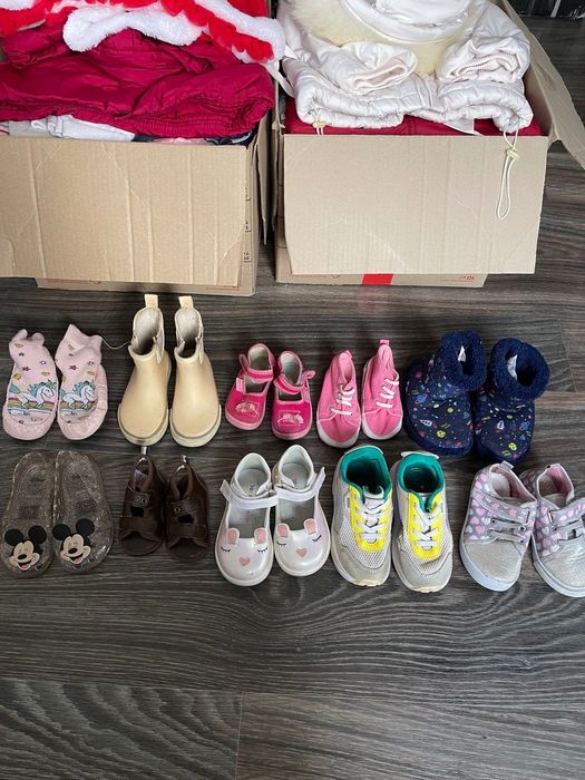 Різні речі на малечу розмір 80-86