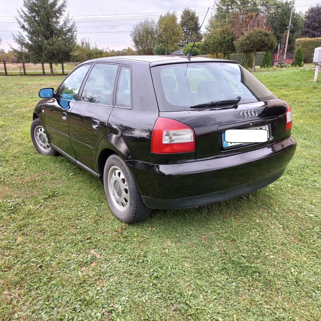 Audi A3 Sportback Sprzedam Audi A3 8l 125km w wersji 5 drzwiowej