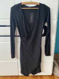 Nowa obcisła/dopsowana czarna brokatowa sukienka z dekoltem XS