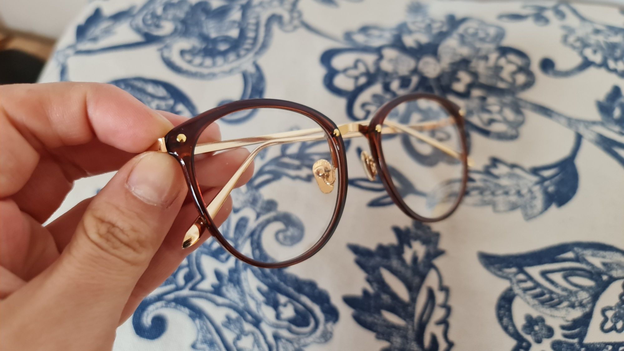 Stylowe oprawki damskie/ okulary zerówki