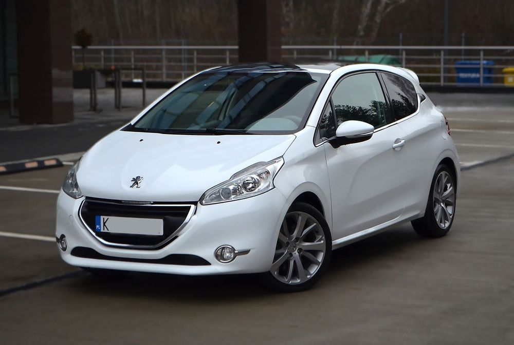 Peugeot 208 Dach PANORAMICZNY / JBL/ salon polska 1,6T