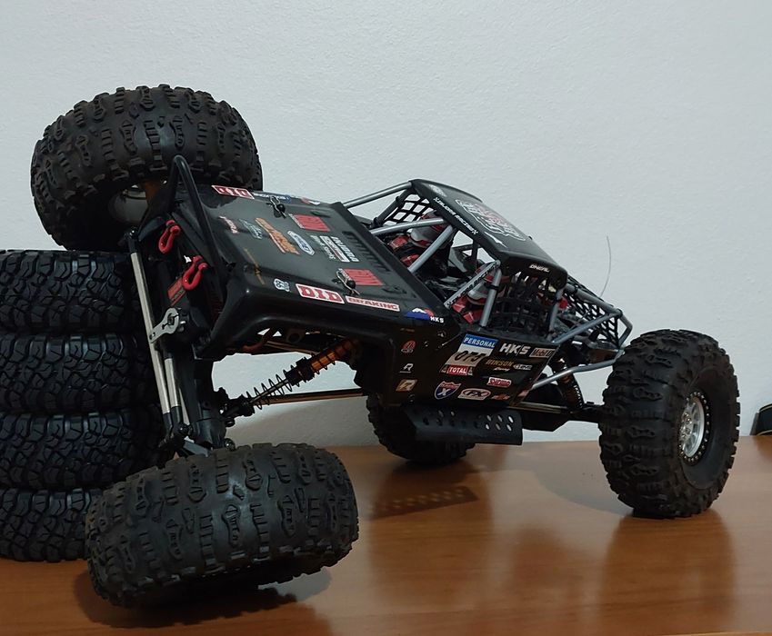 Rc crawler rgt 18000