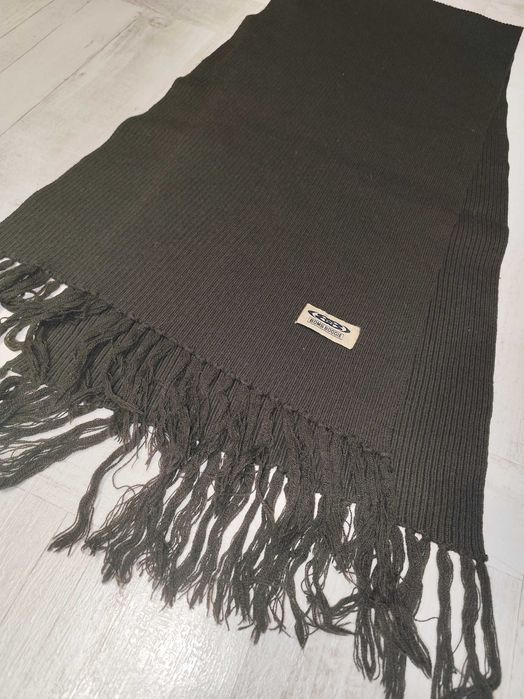 Шарф bomb boogie (Італія) — об'ємний, в'язаний, темно-зелений