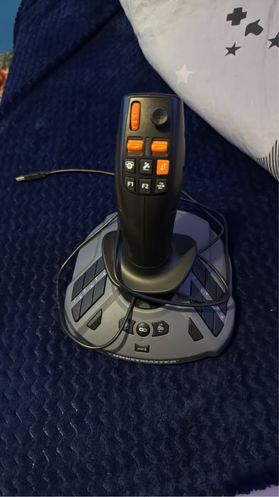 Joystick trustmaster