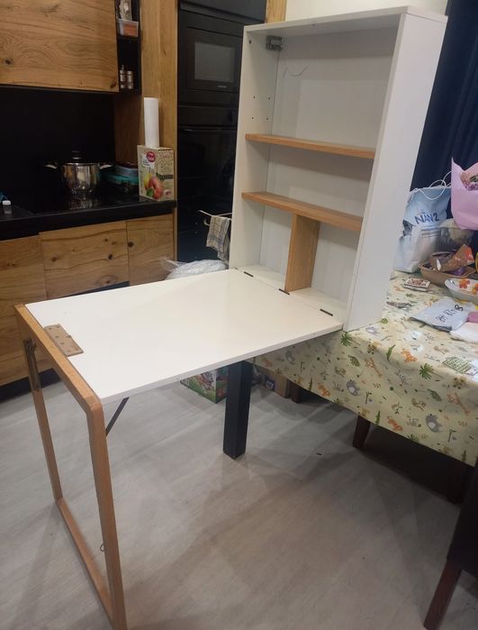 Tablica wiszaca kredowa biurko