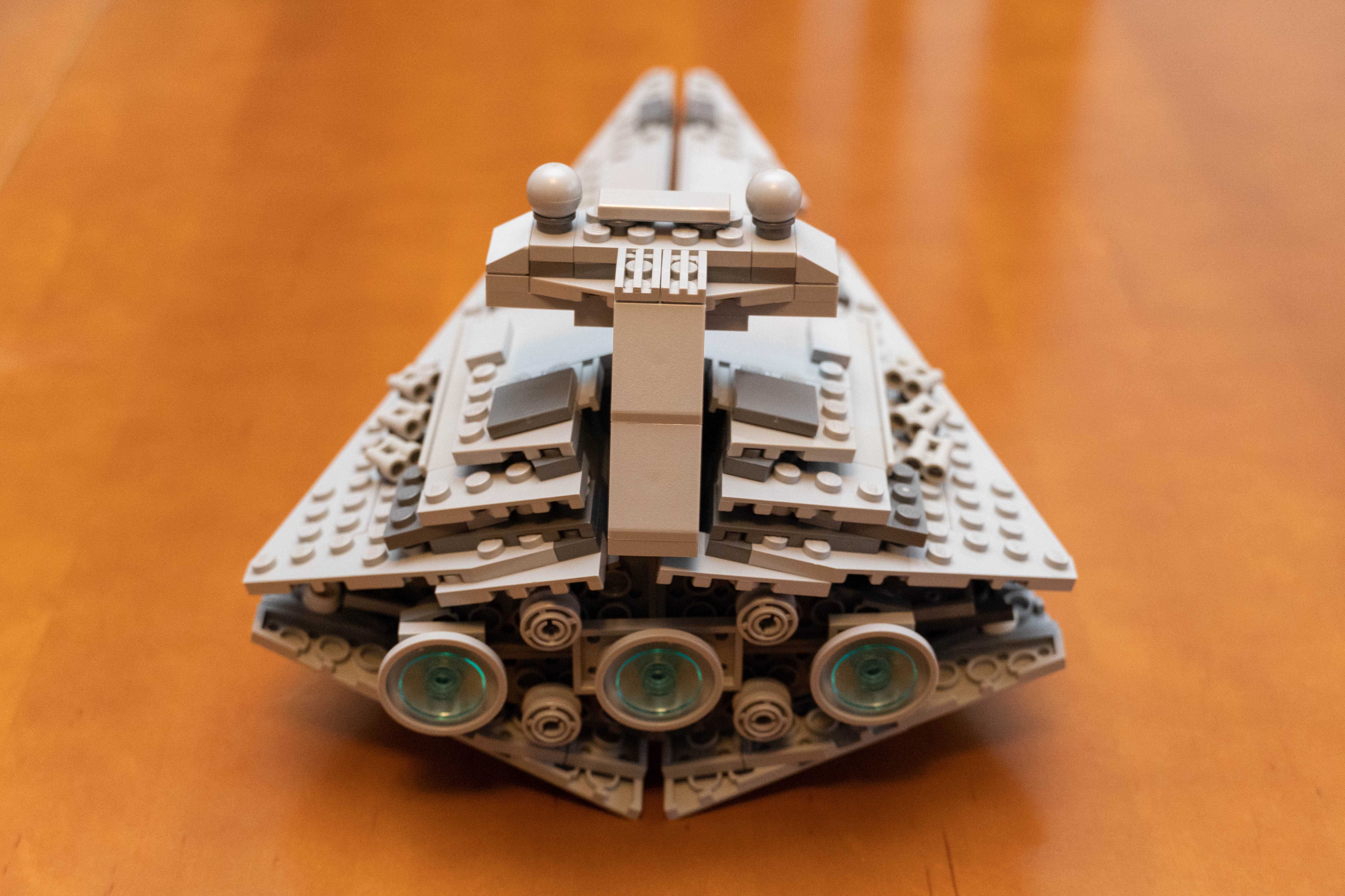 LEGO 8099 Star Wars Midi-Scale Imperial Star Destroyer
