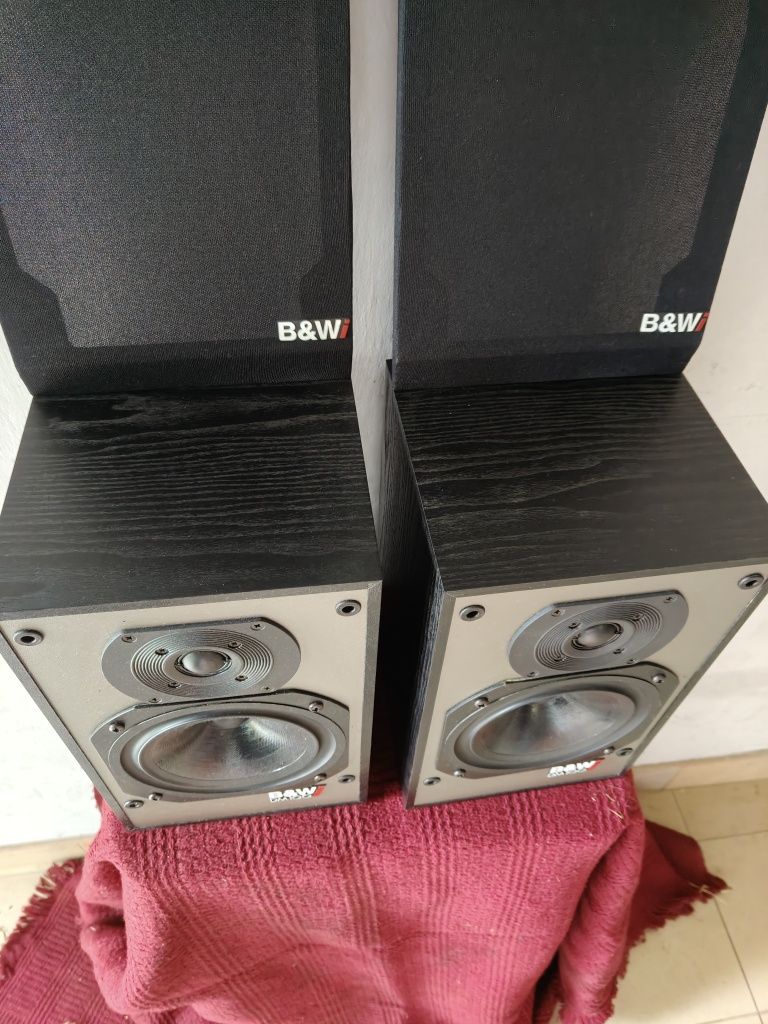 B&W dm 100 kolumny