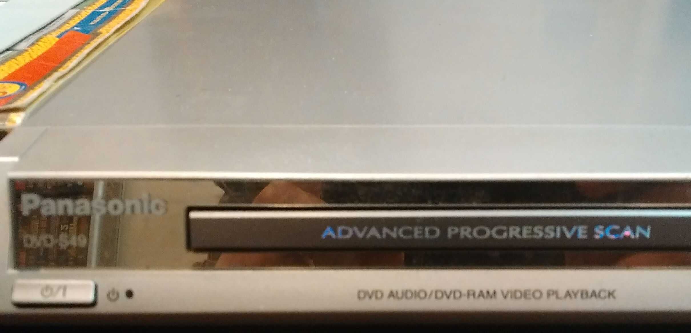DVD-плеер Panasonic DVD-S49