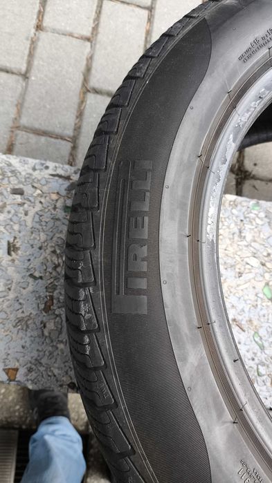 Opony wielosezonowe Pirelli