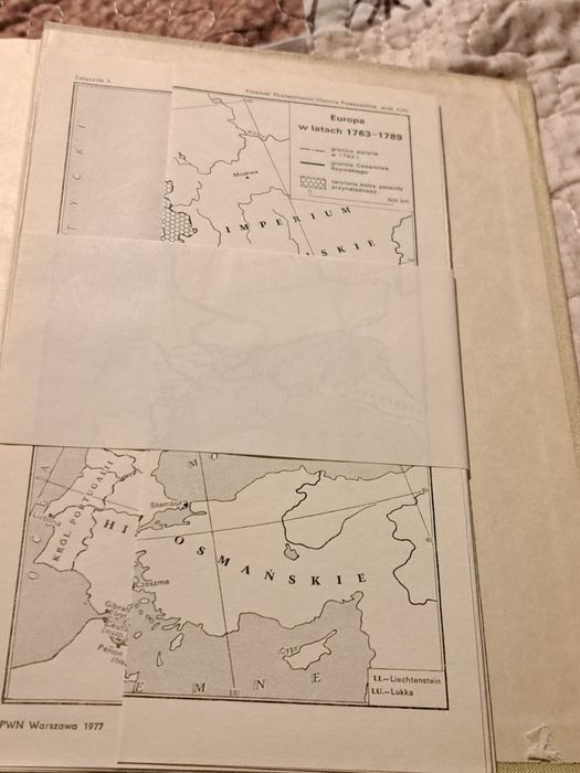 Historia powszechna wiek XVIII E. Rostworowski