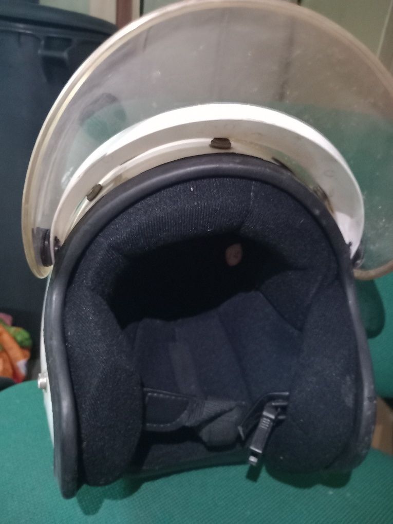 Capacete tamanho M