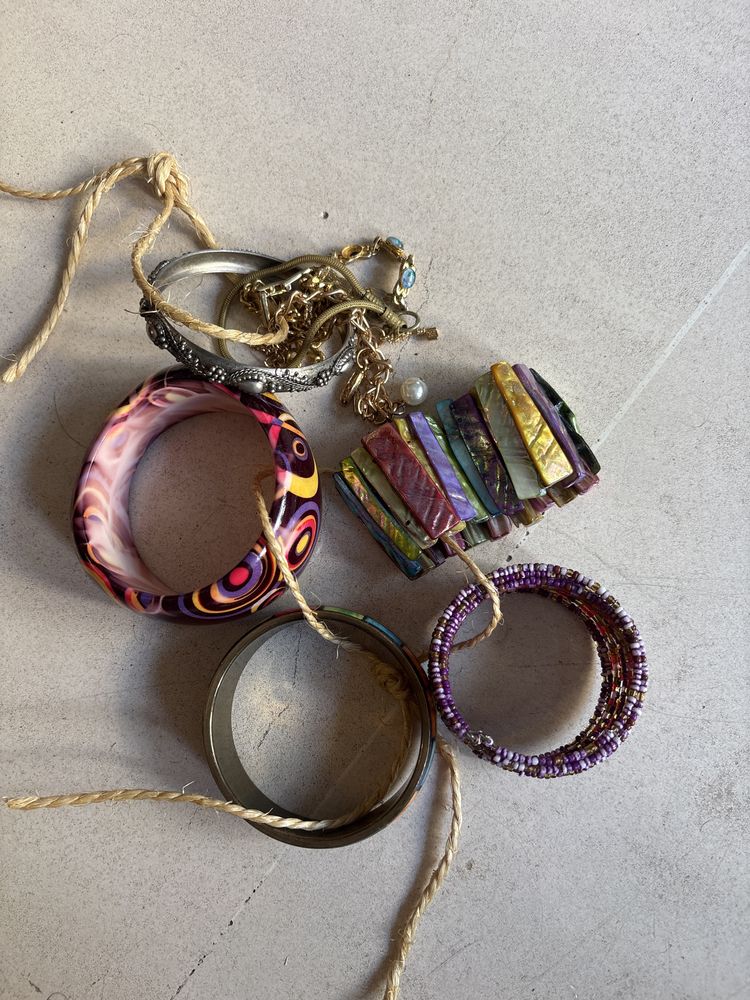 Pulseiras variadas