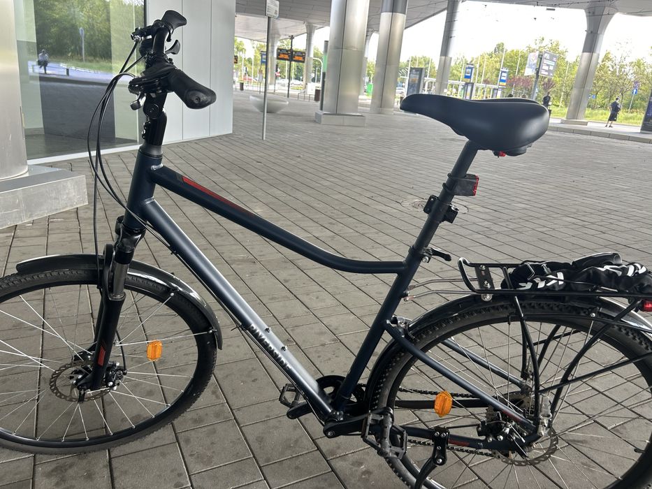 Rower trekkingowy niebieski Stan Bardzo dobry odbior tylko osobisty