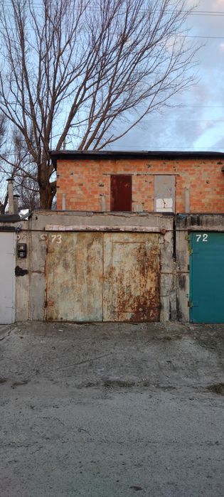 Гараж Вишгород 76кв.м. торг