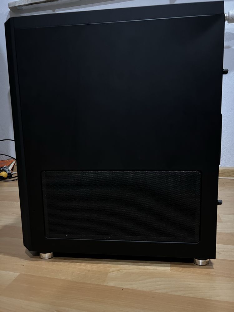 Obudowa Corsair Crystal Series 680X RGB High Airflow TG Black
