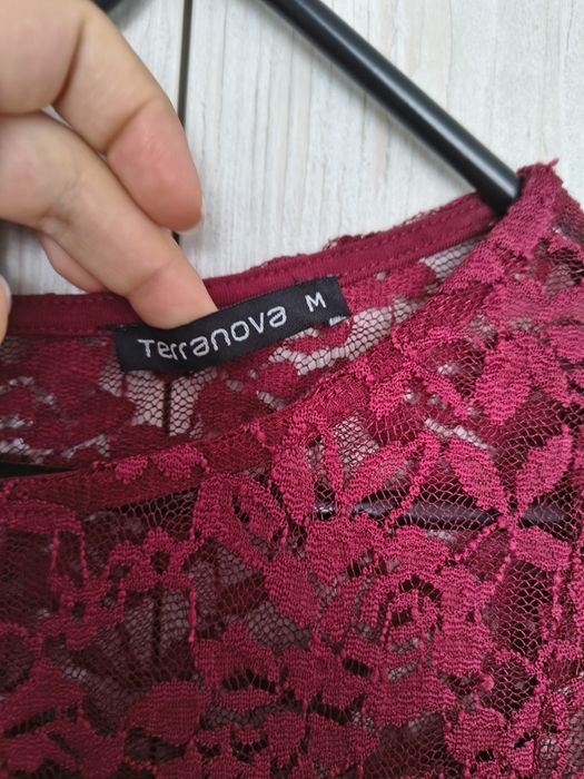 Wieczorowa sukienka od Terranova