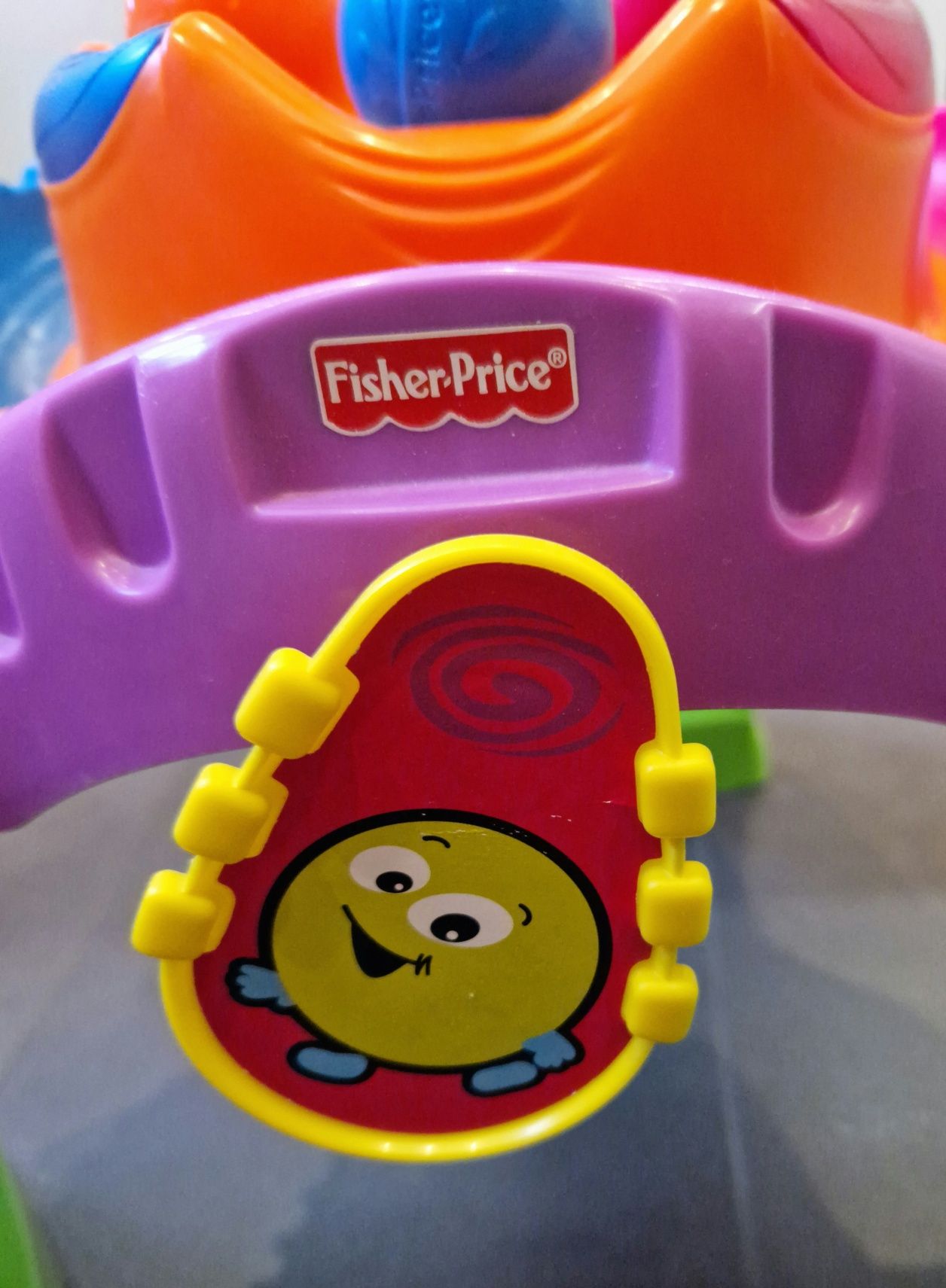 Fisher Price zjeżdżalnia grająca, stolik do kulek