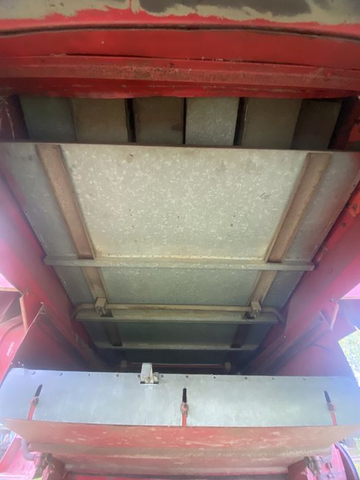 massey ferguson 520 комбайн як John Deere 1052 1055