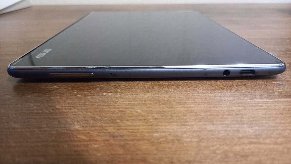 Планшет Asus ZenPad 10 2/32GB Wi-Fi P028 (Z301M)