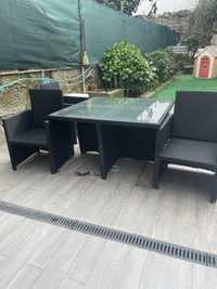 Mesa de jardim com 3 cadeiras