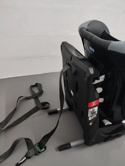 Cadeira auto giratória