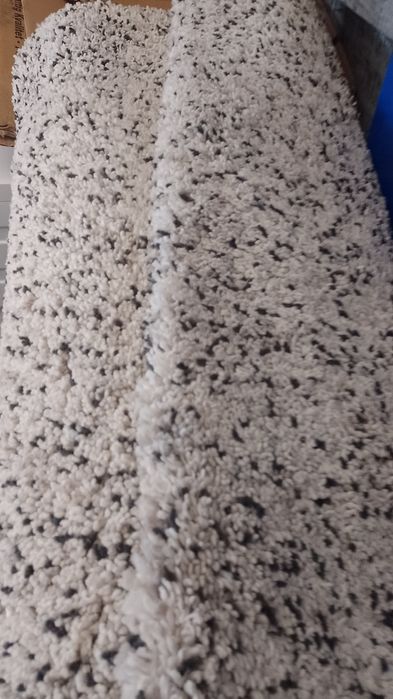 Dywan Ikea vindum z wysokim runem