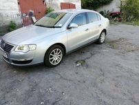 Продам кришу Пасат б6 Розборка