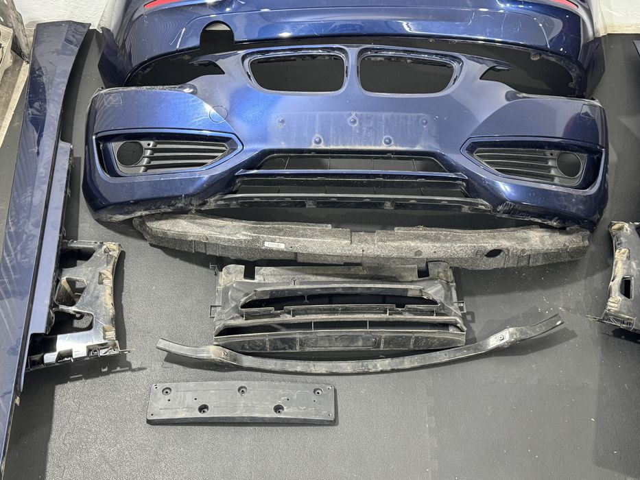 Para Choques Frente e tras, embaladeitas e acessorios BMW F22