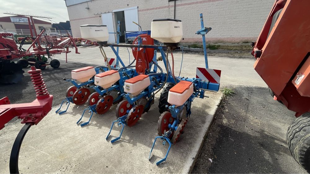 semeador de milho monosem