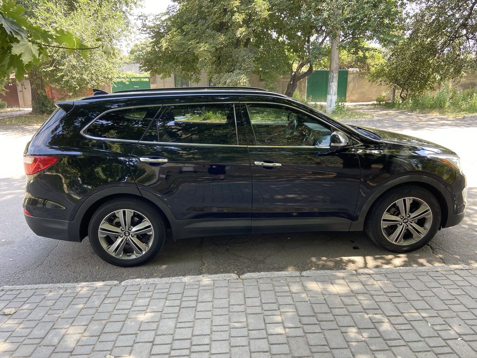 Hyundai grand santa fe