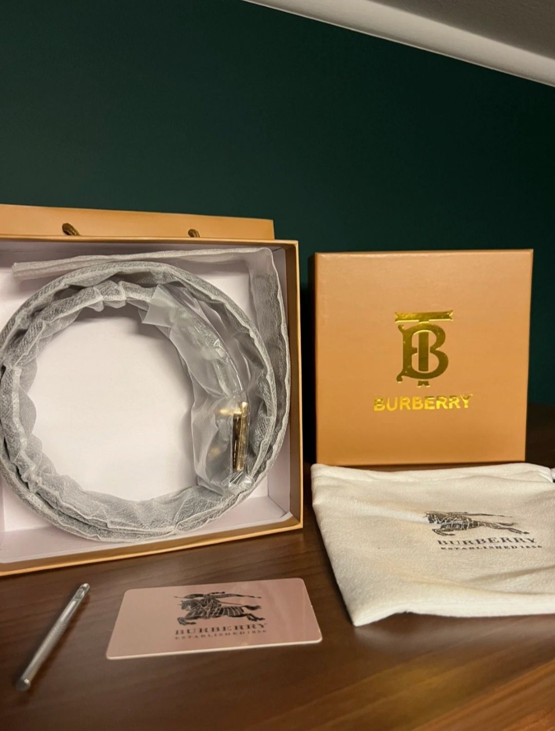 Pasek Burberry (dwustronny)