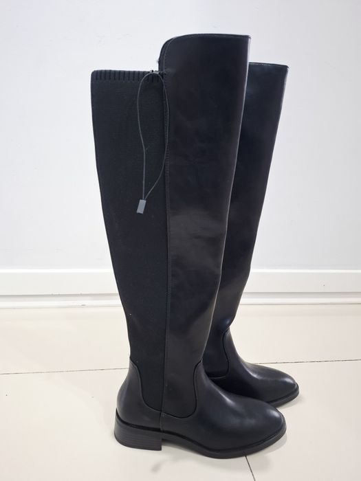 Czarne klasyczne buty zimowe jesienne reserved nowe kozaki 37
