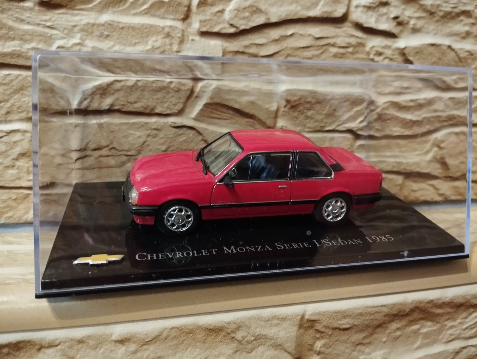 Модель Opel Ascona 1:43 Model Chevrolet Monza