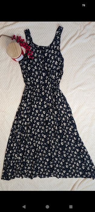 Długa sukienka maxi z kieszeniami i gumką w pasie w koty S/M