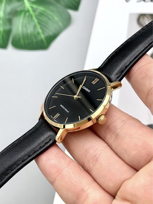Годинник жіночий Casio LTP-VT01GL-1B Оринінал Гарантія Часы Касио
