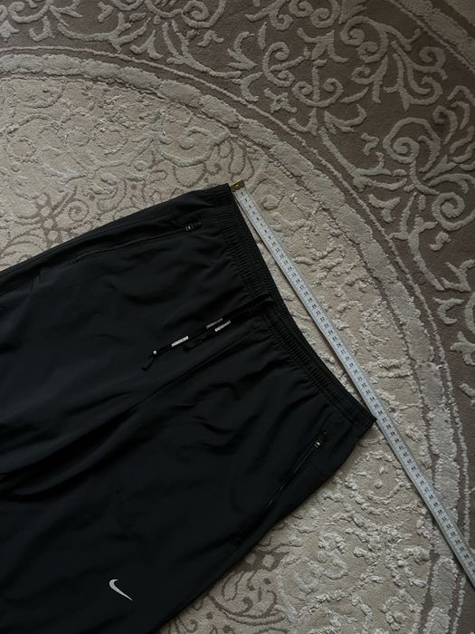 Чоловічі оригінальні штани Nike S-M розмір
