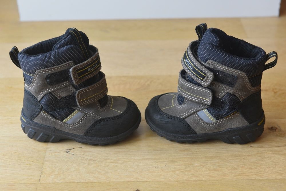 Dziecięce buty ECCO zimowe w idealnym stanie (rozmiar 20)
