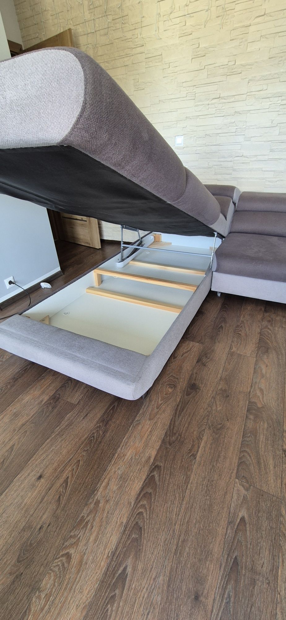 Naroznik z funkcja spania duży jak nowy model Piano