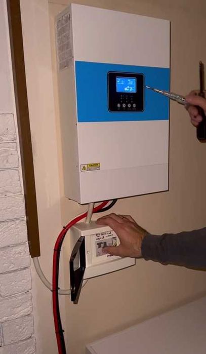 Інвертор + батарея комплект резервного живлення 3.5-6.5кВт 2.8-5.7вТ/г