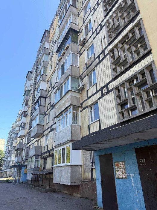 Продам 2 кімнатну квартиру Данили Нечая б.23 Кротова