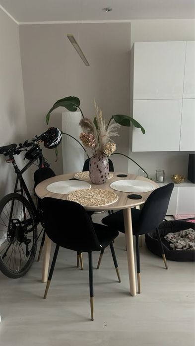 Krzesła Homla 6 sztuk czarne złote glamour fotele komplet zestaw