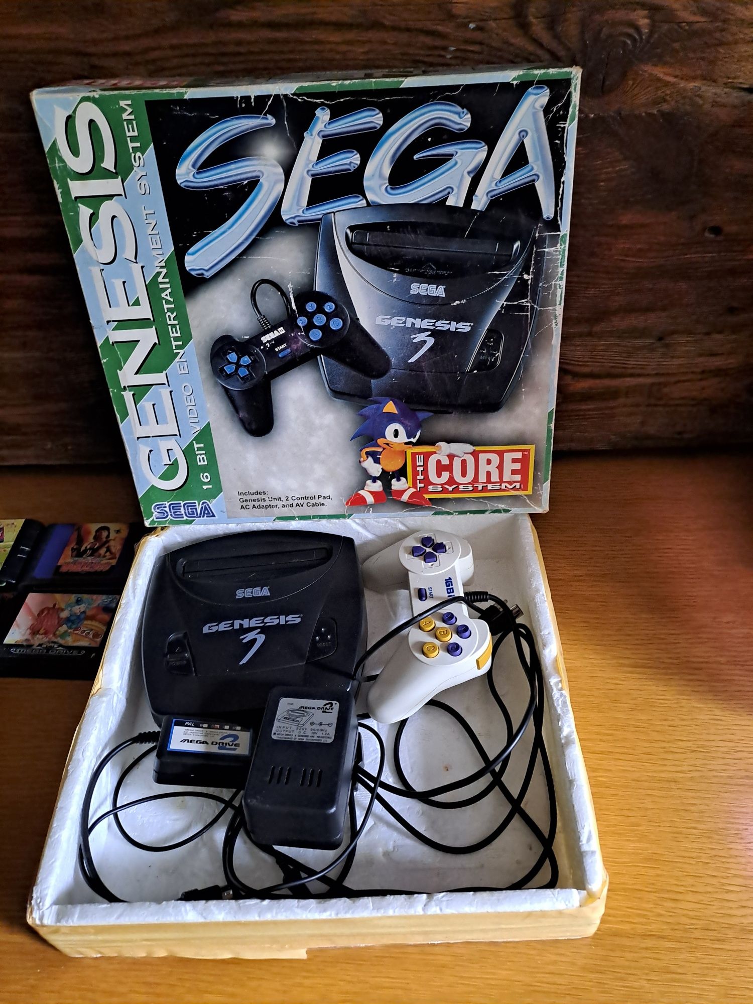Sega Genesis 3 z grami