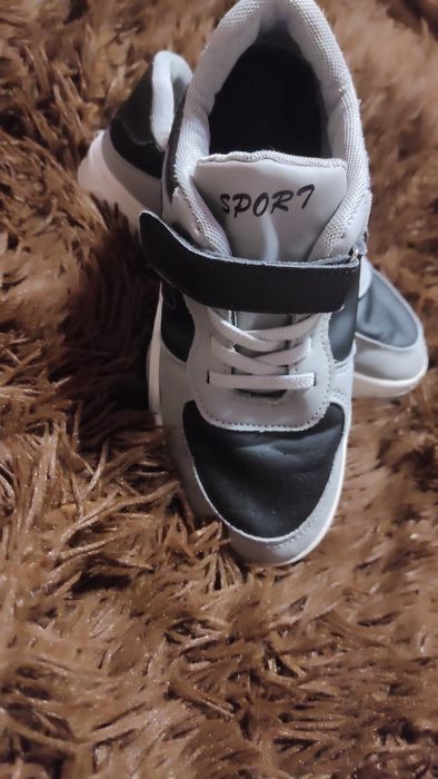 Кросівки 22.5 устілка